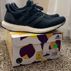 Black ultra boost